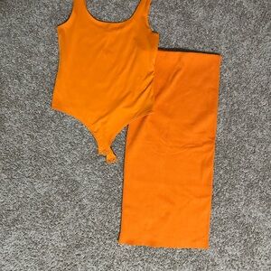 Cute little set from Express! Ever worn!